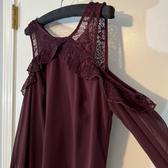 MAURICES Cold Shoulder Lace Ruffle Maroon Dress - Size Small - Picture 2 of 5